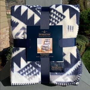 Pendleton throw blanket